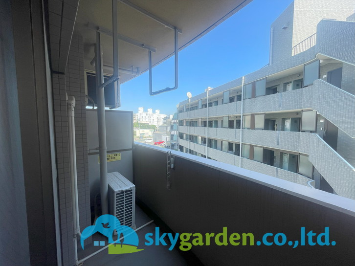 ライフショア湘南江の島のバルコニー