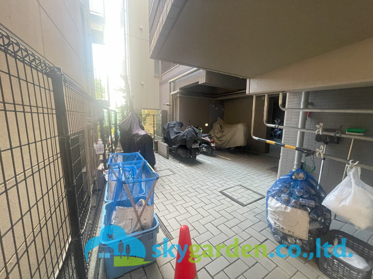 ライフショア湘南江の島の駐車場