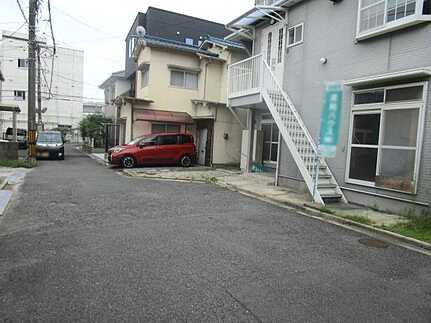 中山東1丁目の前面道路含む現地写真