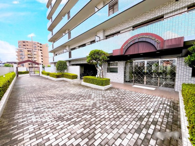 ライオンズマンション博多南第3のエントランス