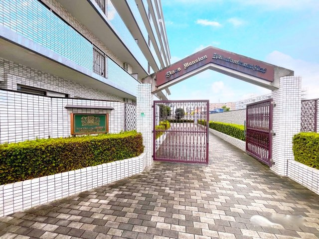 ライオンズマンション博多南第3のエントランス