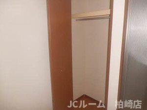 柏崎市松波３丁目のアパートの収納