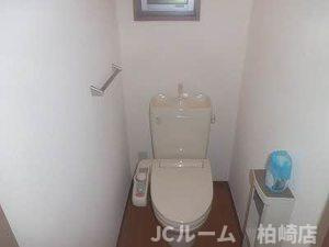 柏崎市松波３丁目のアパートのトイレ