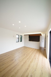 【外観】 | 【仲介手数料無料！！】府中市若松町3丁目　新築戸建て（全4棟）2号棟　5790万円 | 令和7年9月6日撮影　建築中