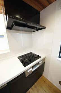 【前面道路含む現地写真】 | 【仲介手数料無料！！】府中市若松町3丁目　新築戸建て（全4棟）2号棟　5790万円