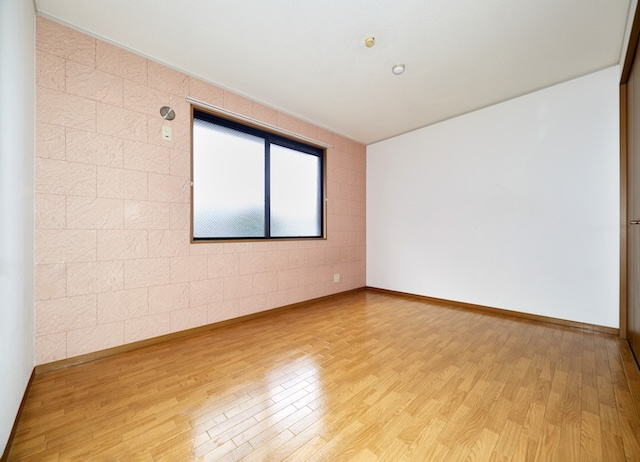 アルパポンテ一番館の洋室|6帖洋室