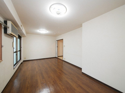 【寝室】 | サンライズマンション