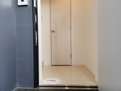【玄関】 | アジールコート三軒茶屋