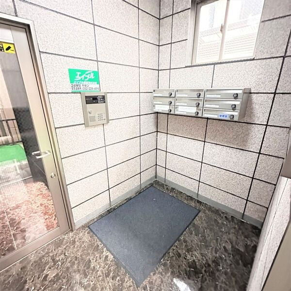 メイナンハイムのエントランス