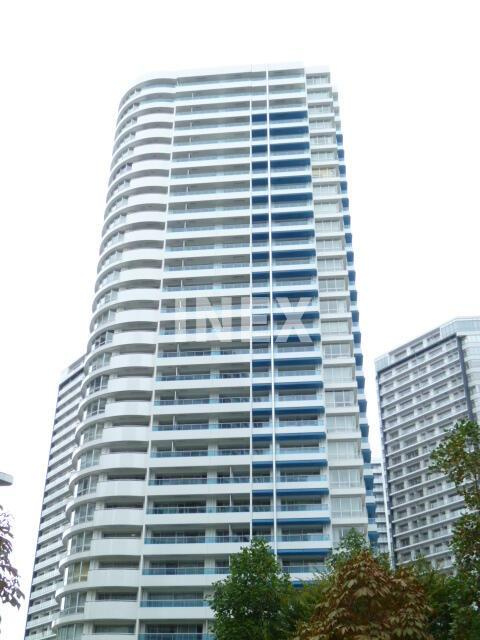 横浜市西区みなとみらい４丁目の賃貸マンションの外観