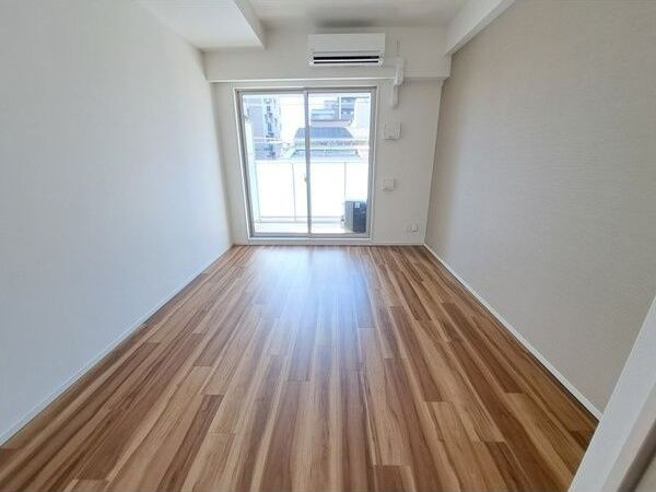 スプランディッド天王寺IIIの洋室