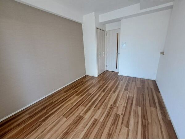 スプランディッド天王寺IIIの寝室