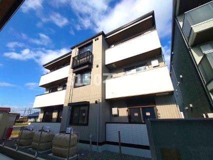 セレスティア岐南　Westの外観