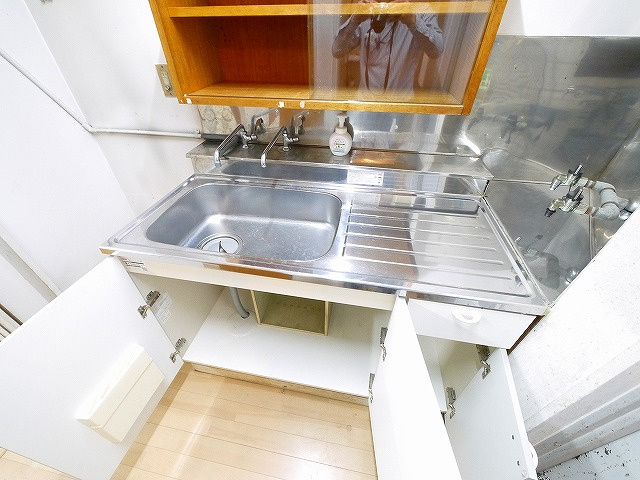登美ヶ丘３丁目店舗のキッチン