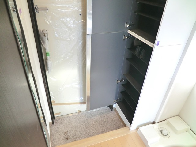 Ｐｒｉｎｔｅｍｐｓ東岸町の玄関