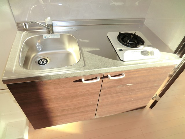 Ｐｒｉｎｔｅｍｐｓ東岸町のキッチン|１口ガスコンロ付き・都市ガス仕様です。