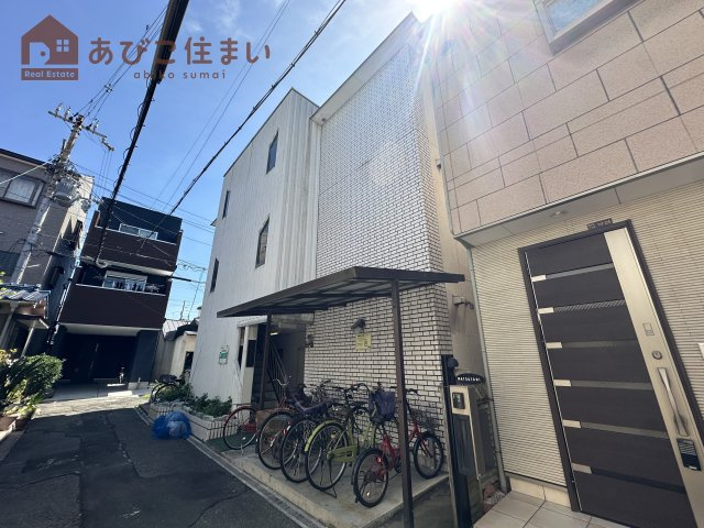 大宝ハイツの外観