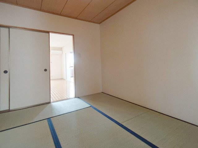 泉大津市豊中町１丁目のハイツの浴室|お風呂です