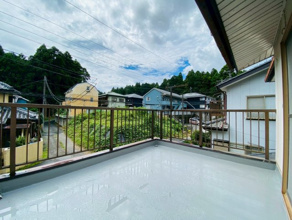 【バルコニー】