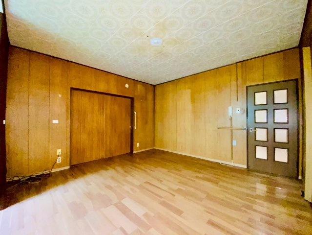 【居間・リビング】