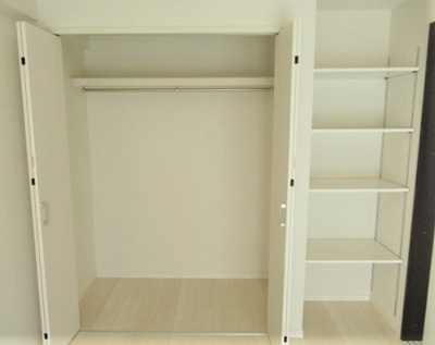 【収納】 | ライオンズガーデン大宮日進第２ | クロゼット(洋室約5.2畳)　※前回募集時2020.1撮影