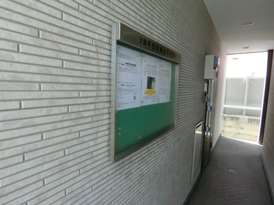 【エントランス】 | リブリ・パリュール | ゆとりのあるエントランスです