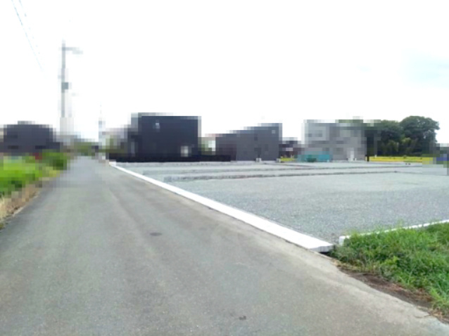 SUNタウン中央Ⅲ-5（旗東）の前面道路含む現地写真