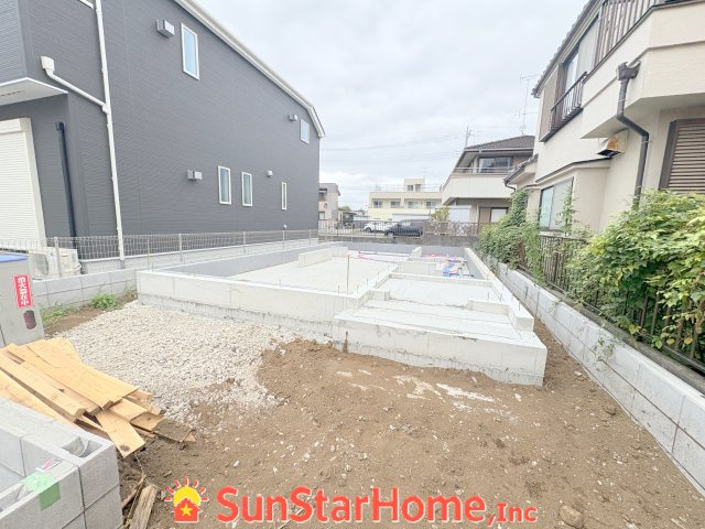 【サンスターホーム】箱根ヶ崎東松原　3号棟の外観