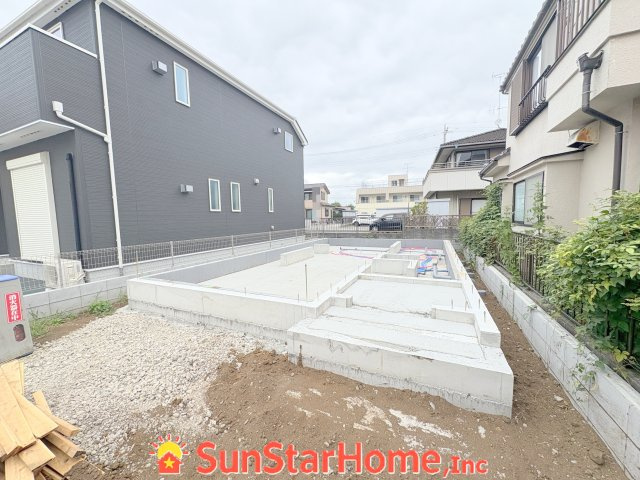 【サンスターホーム】箱根ヶ崎東松原　3号棟の外観