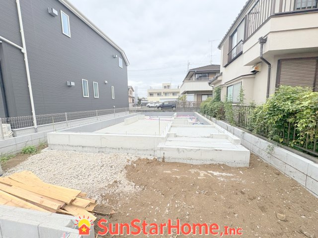 【サンスターホーム】箱根ヶ崎東松原　3号棟の外観