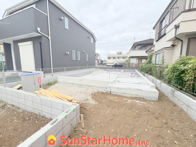 【サンスターホーム】箱根ヶ崎東松原　3号棟の外観