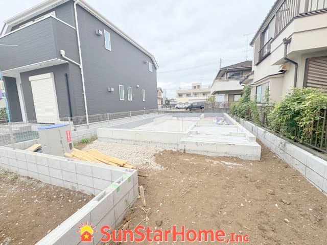 【サンスターホーム】箱根ヶ崎東松原　3号棟の外観
