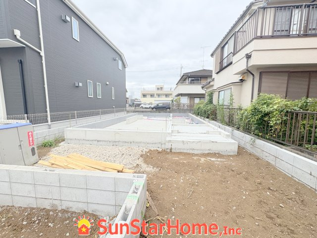 【サンスターホーム】箱根ヶ崎東松原　3号棟の外観