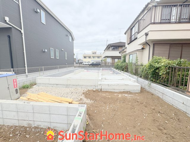 【サンスターホーム】箱根ヶ崎東松原　3号棟の外観