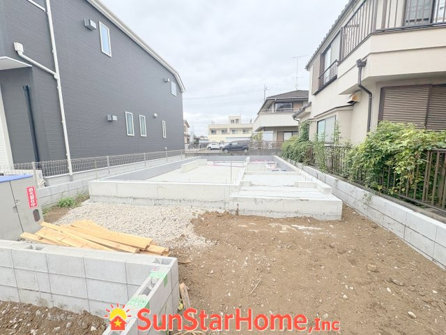 【サンスターホーム】箱根ヶ崎東松原　3号棟の外観