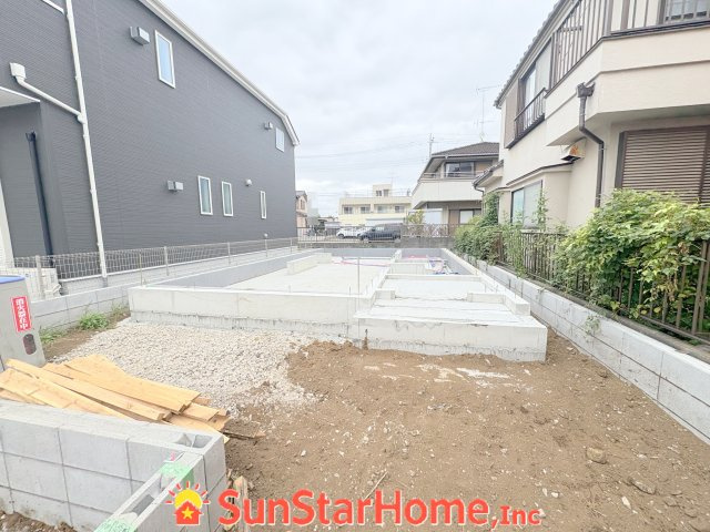 【サンスターホーム】箱根ヶ崎東松原　3号棟の外観