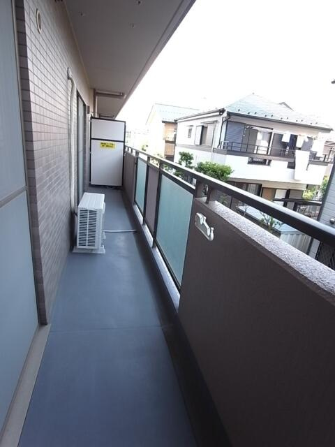 Raffine壹番館のバルコニー