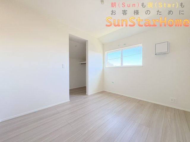【サンスターホーム】あきる野市野辺　新築5号棟の洋室