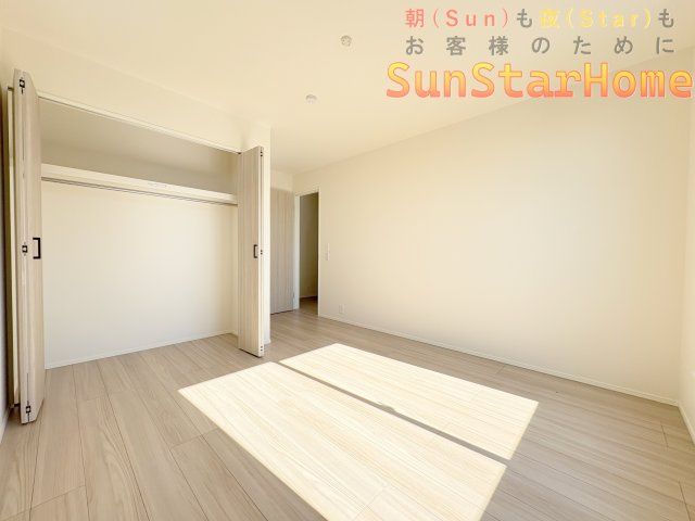 【サンスターホーム】あきる野市野辺　新築3号棟の洋室