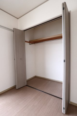 パルティーダB棟の収納