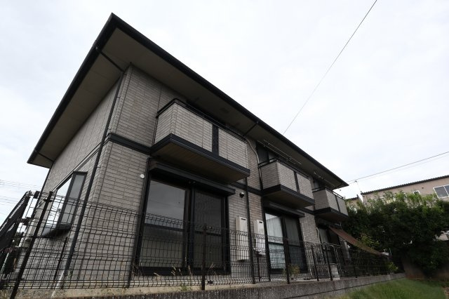 パルティーダB棟の外観