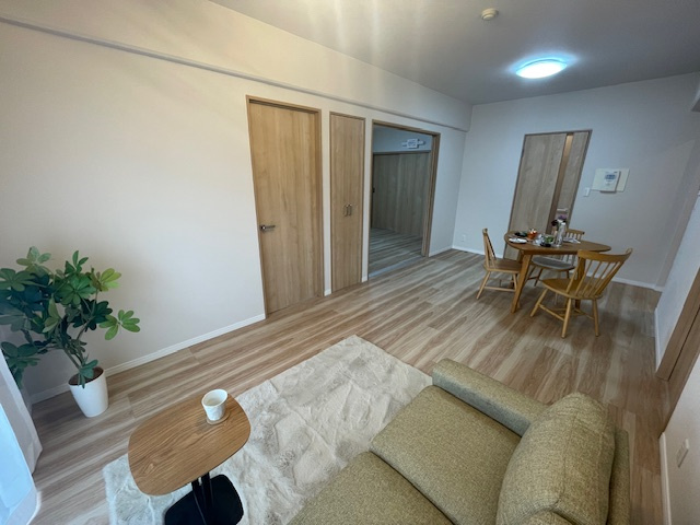 【居間・リビング】アイムス一の宮 