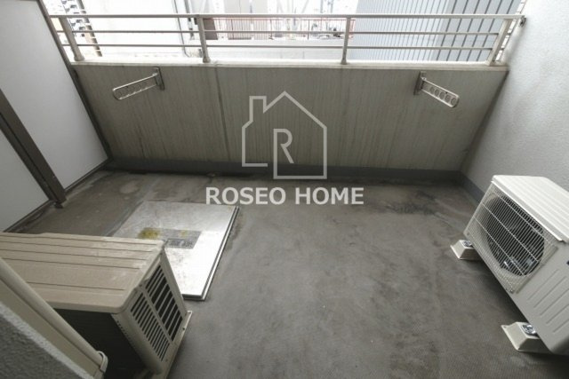 アーデンタワー福島ウエストのバルコニー|同マンション別部屋：参考写真