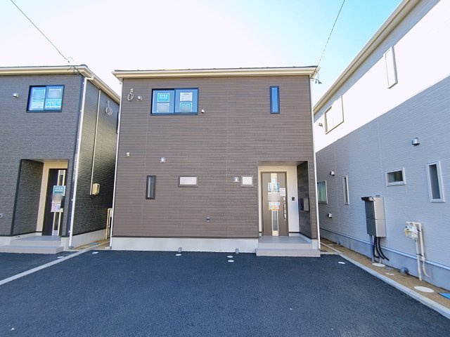新築戸建・建売　郡山市開成5丁目　制震+耐震構造　開成小・第一中の外観|安積高校近くの新築分譲住宅全３棟現場が登場致しました！