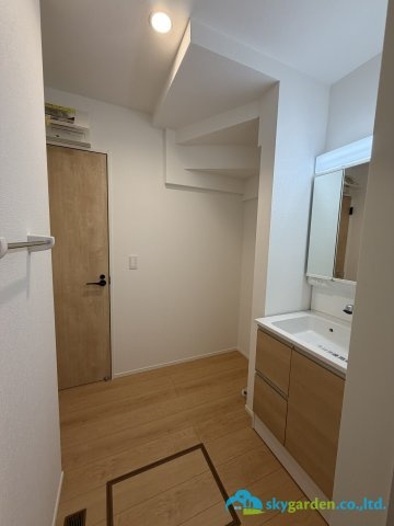 伊勢原市高森台3丁目　新築戸建　全2棟1号棟の脱衣所