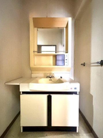 光ヶ丘第3エステート1号棟の洗面所