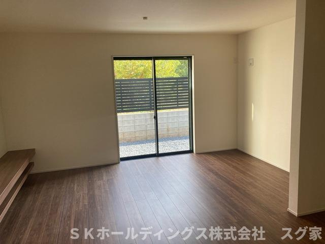 福知山市長田７期３号棟新築建売住宅の居間・リビング