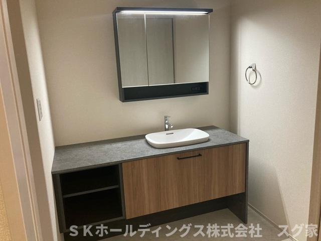 福知山市長田７期３号棟新築建売住宅の独立洗面台