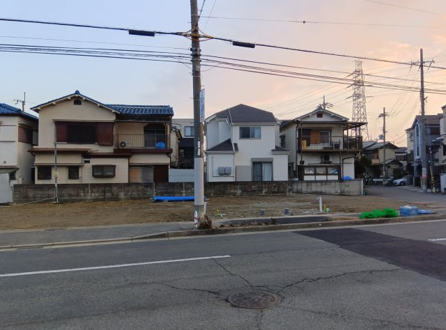 堀池5丁目　土地の前面道路含む現地写真