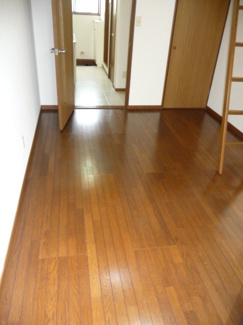 【洋室】 | 写真は同物件内、別のお部屋の様子です。